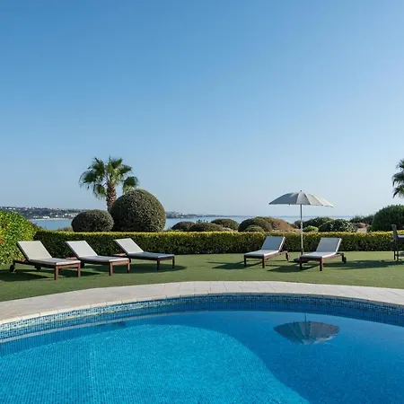 Marina Sunrise By Ezoria Villa *