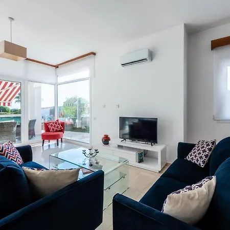 Villa Marina Sunrise By Ezoria