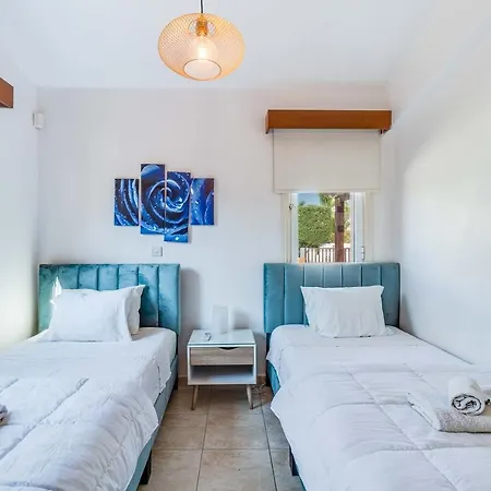 Villa Marina Sunrise By Ezoria Coral Bay