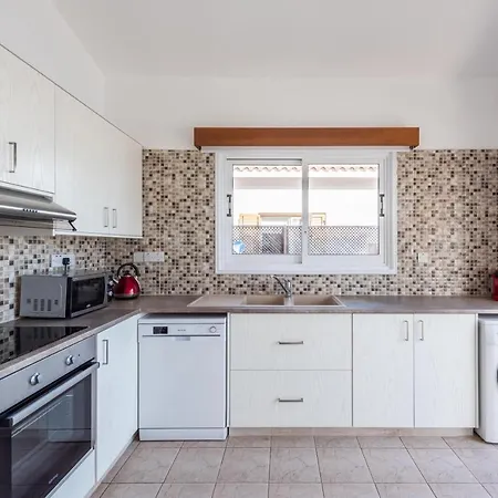 Villa Marina Sunrise By Ezoria *