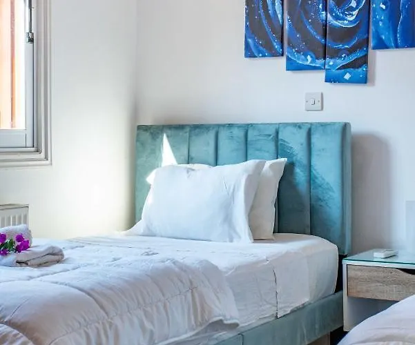 Marina Sunrise By Ezoria Βίλα Κόλπος των Κοραλλιών