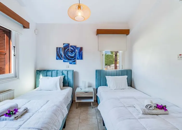 Villa Marina Sunrise By Ezoria Coral Bay